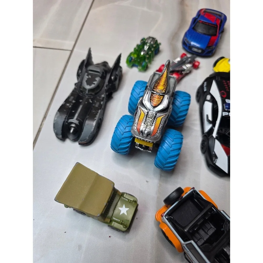 Mixed Toy Car Lot Hot Wheels Monster Jam Batmobile Audi R8 Gulf Police 10pc‎ A3